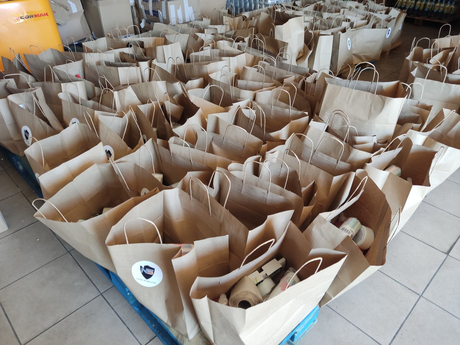 Wydajemy paczki ze środkami higieny i czystości